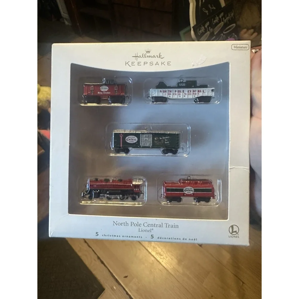 Hallmark Ornament Miniature North Pole Central Train Lionel Die-Cast 2007 NRFB